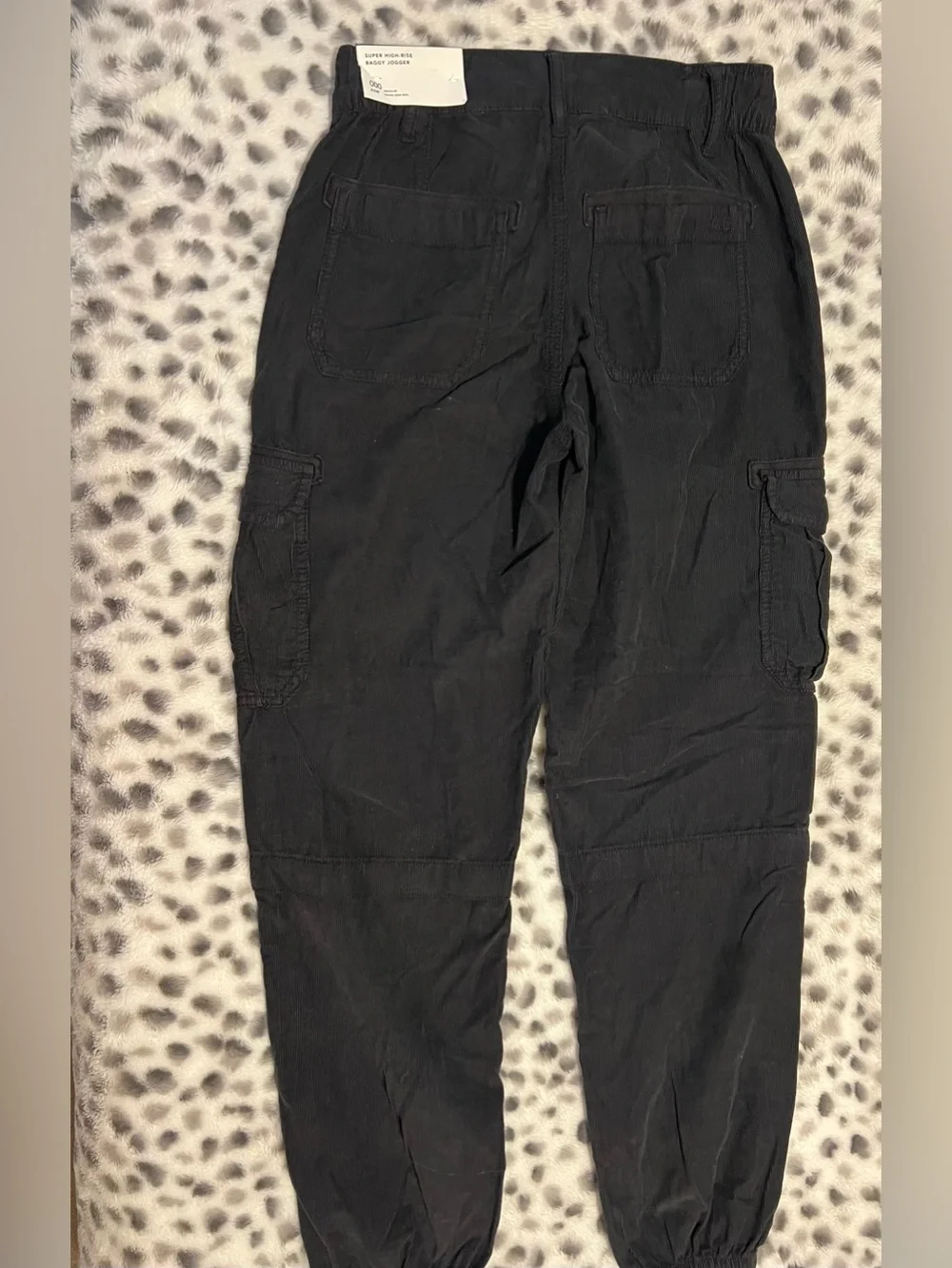 American Eagle Outfitters black cargo