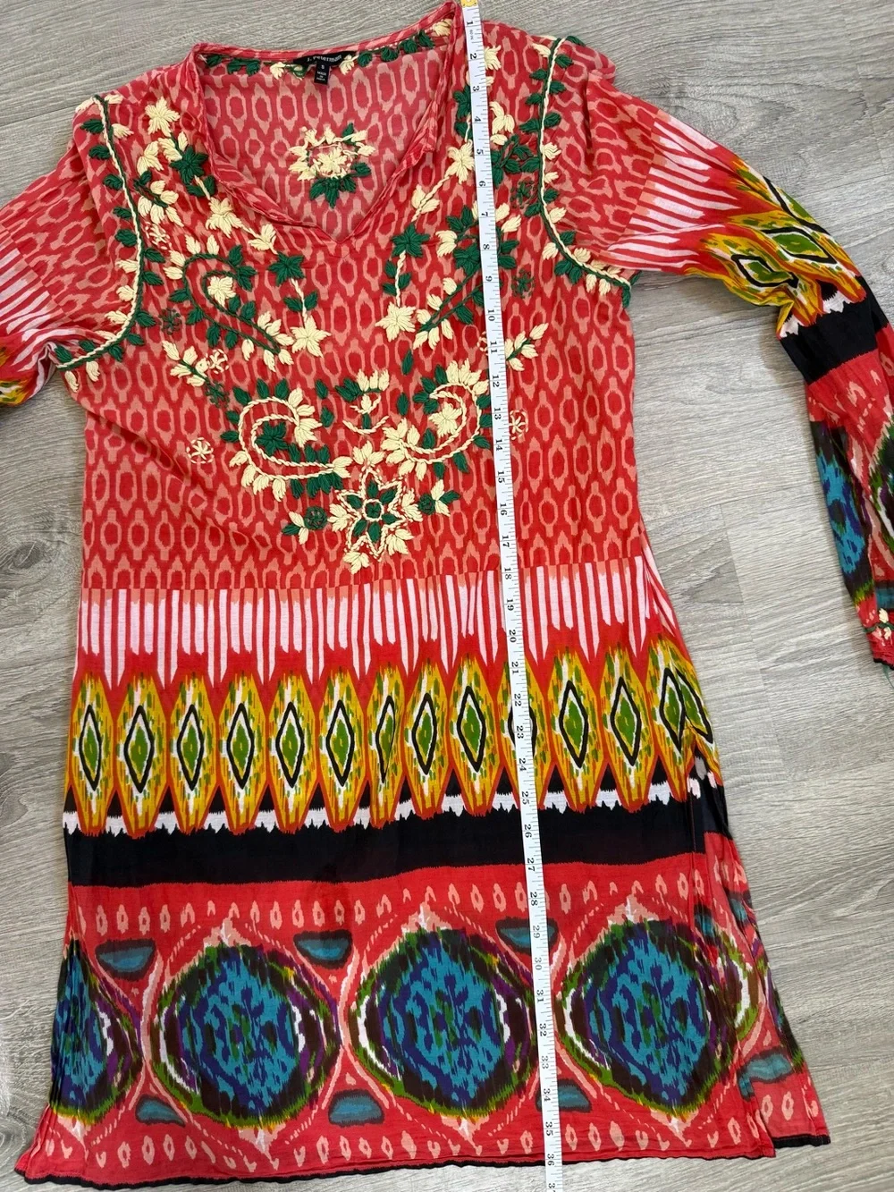 J. Peterman vibrant embroidered