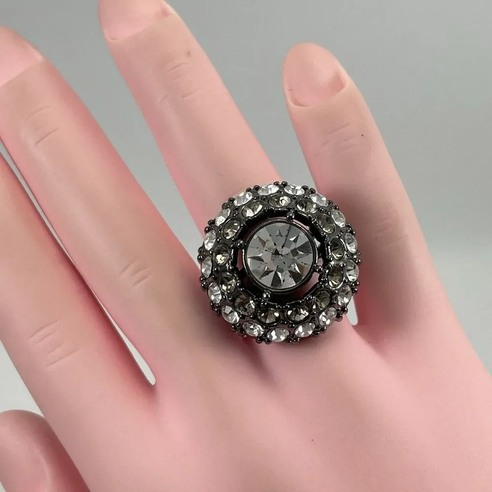 Premier Designs add touch