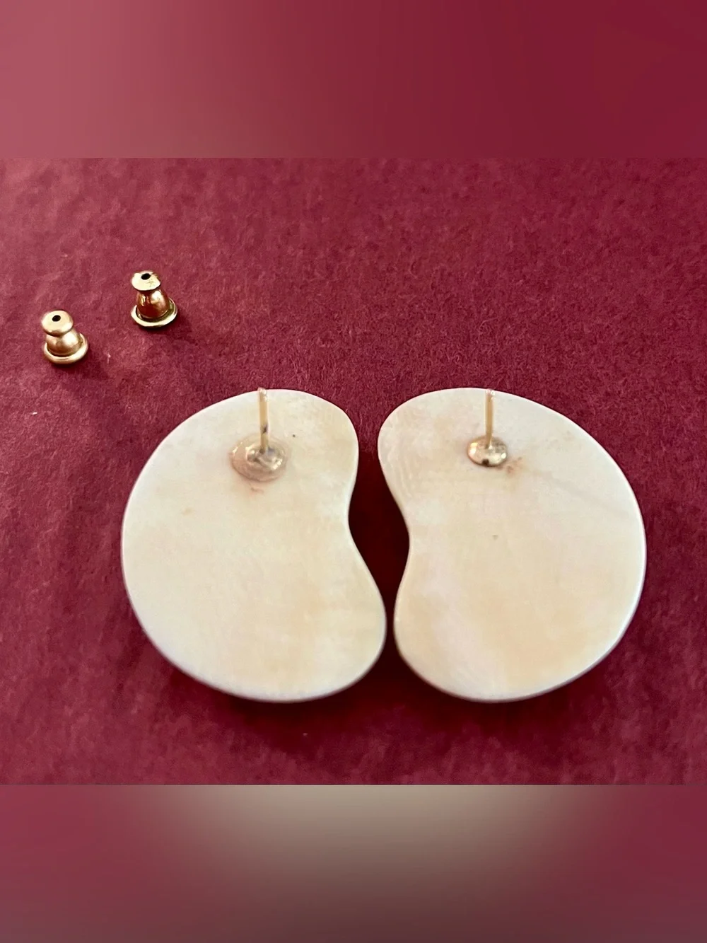 Vintage 70s cream
