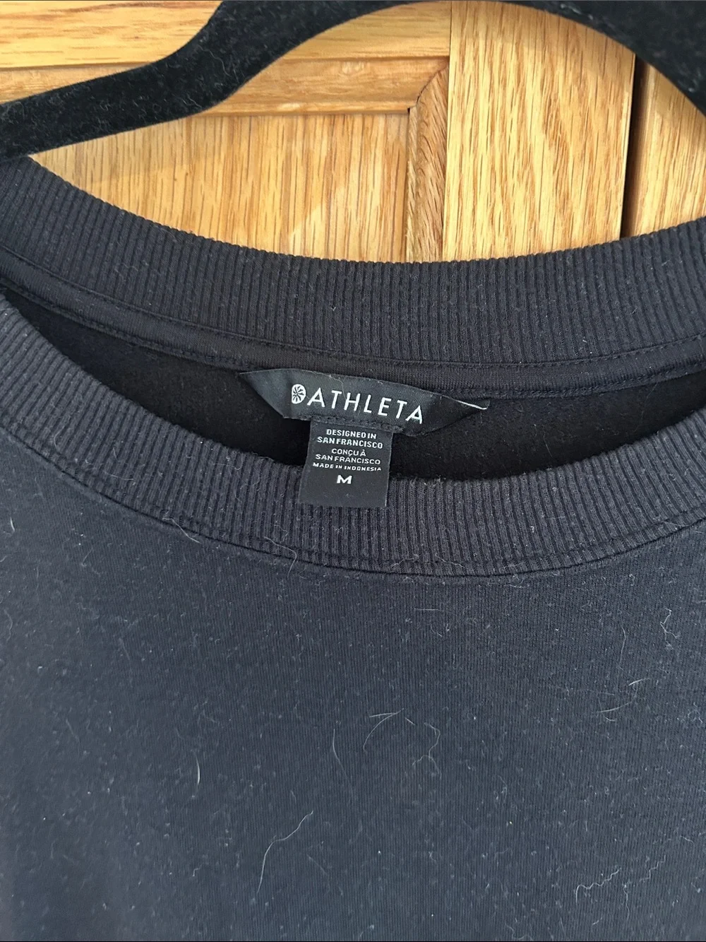 Athleta simple crew