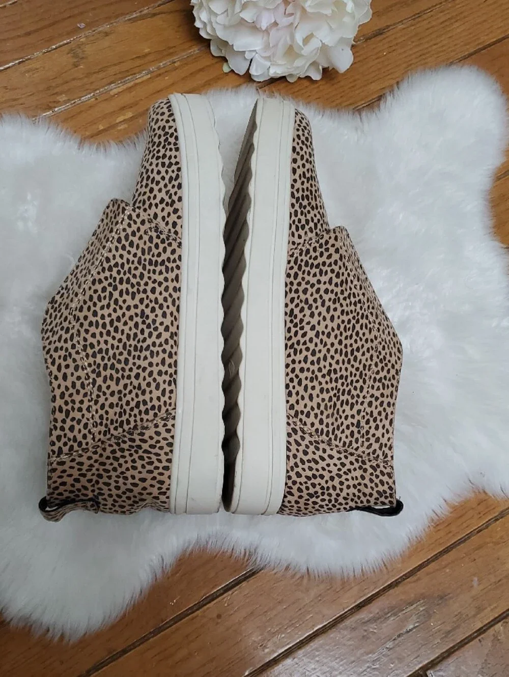 Universal Thread leopard print