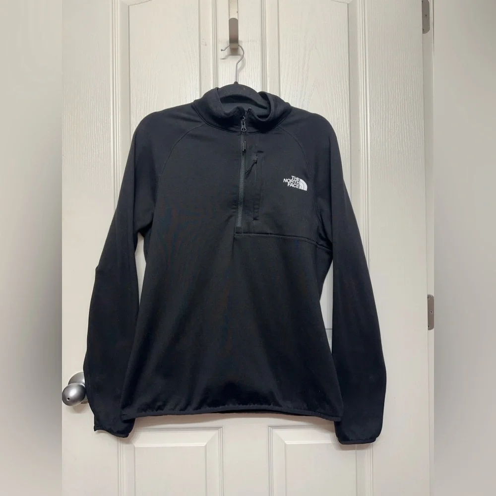 The North Face cozy black