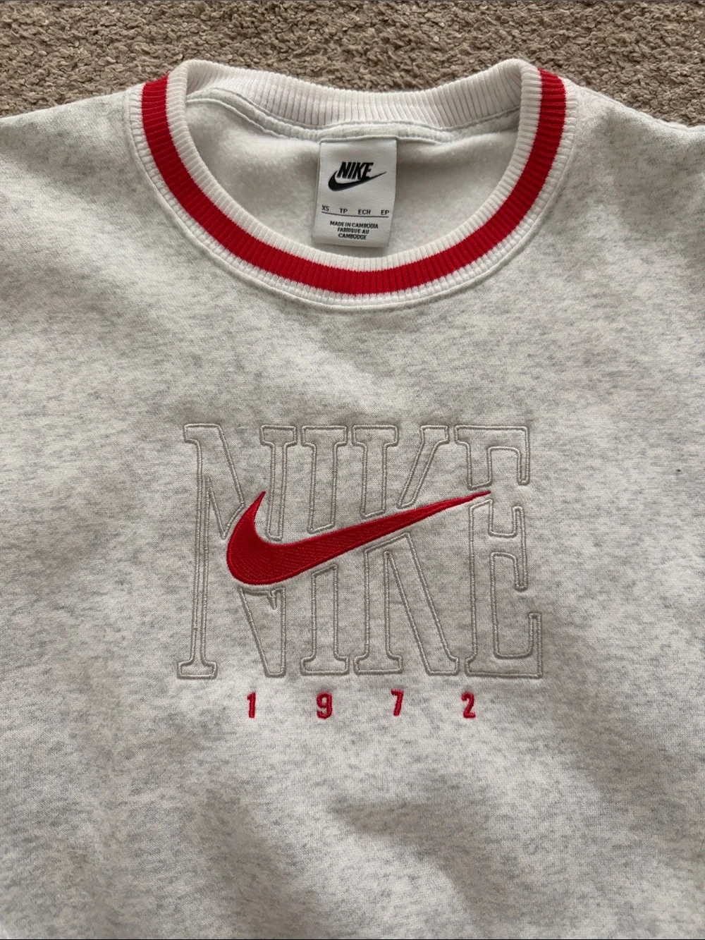 Nike crewneck light