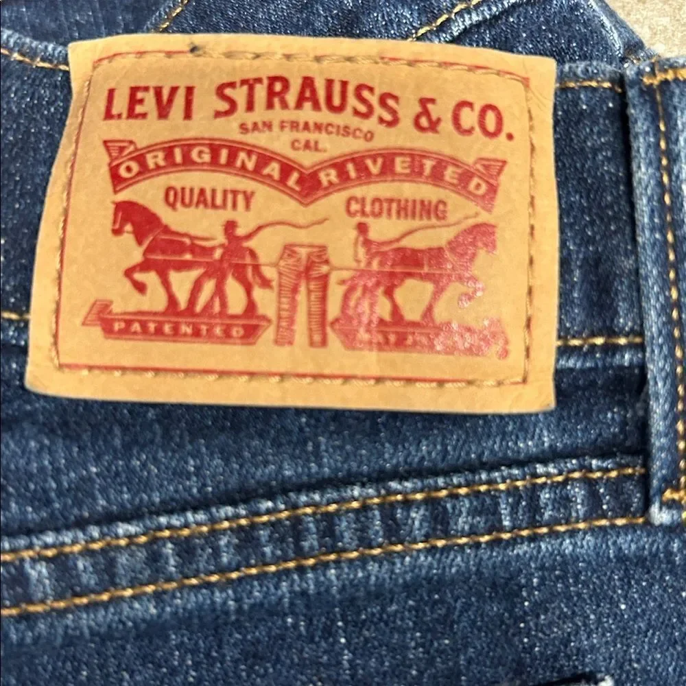 Levis preowned excellent