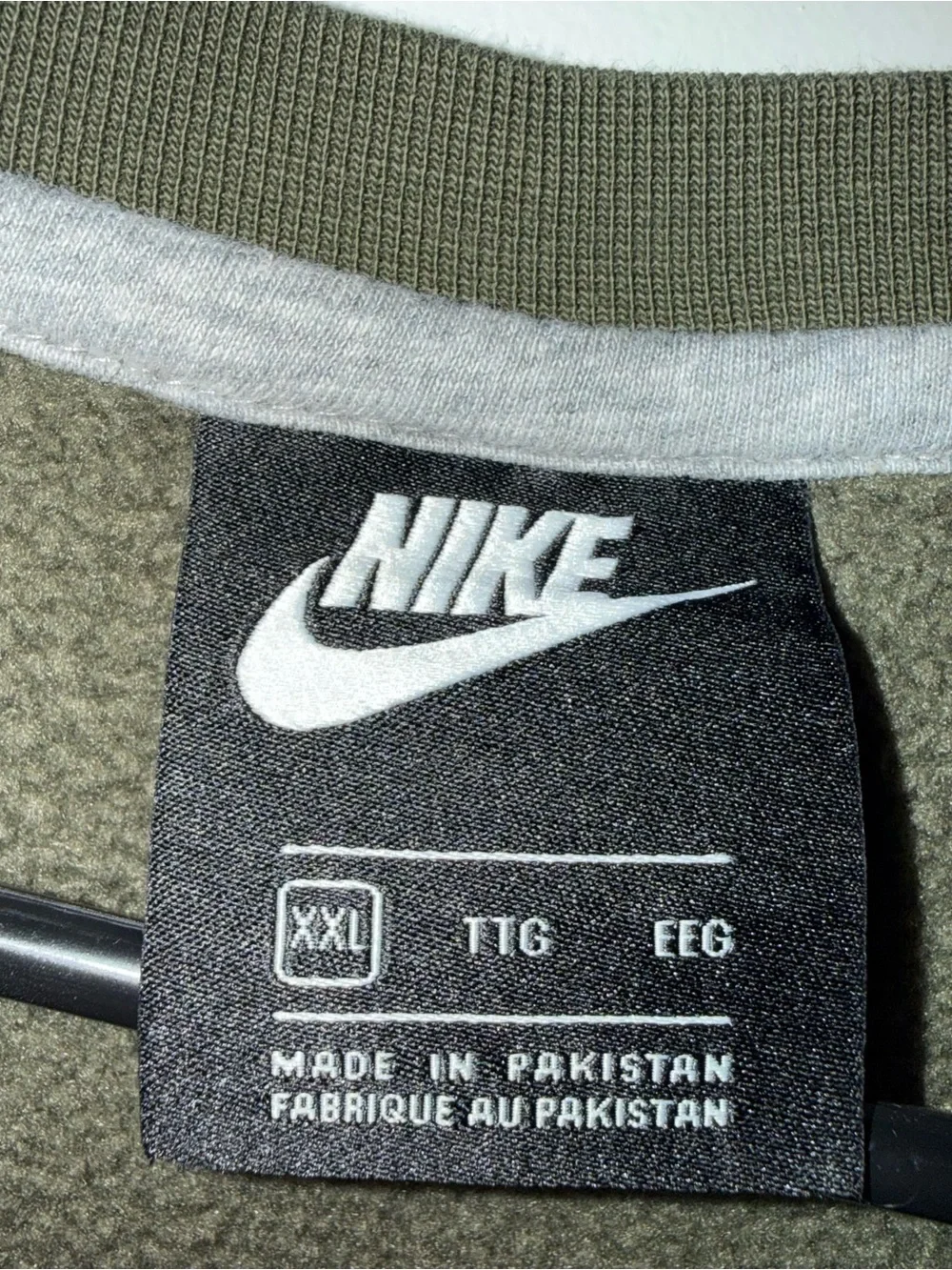 Nike crewneck sweatshirt