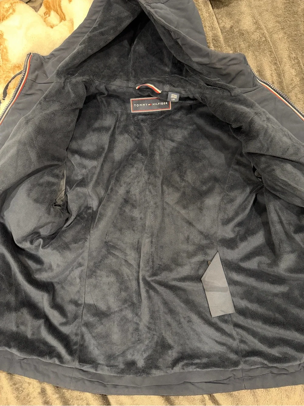 Tommy Hilfiger lightweight hooded