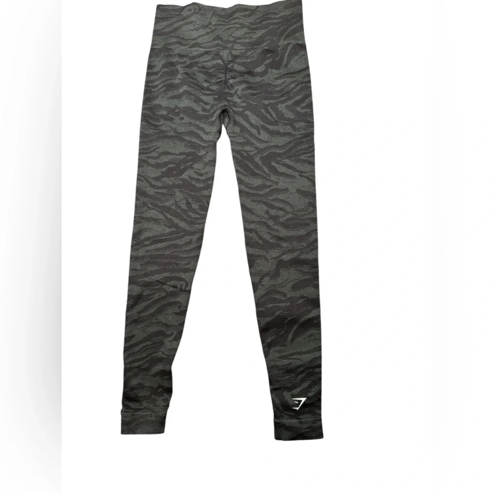Gymshark Gray High-Waisted Leggings