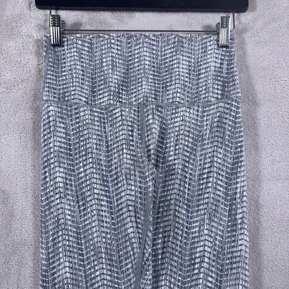 lululemon athletica preowned good