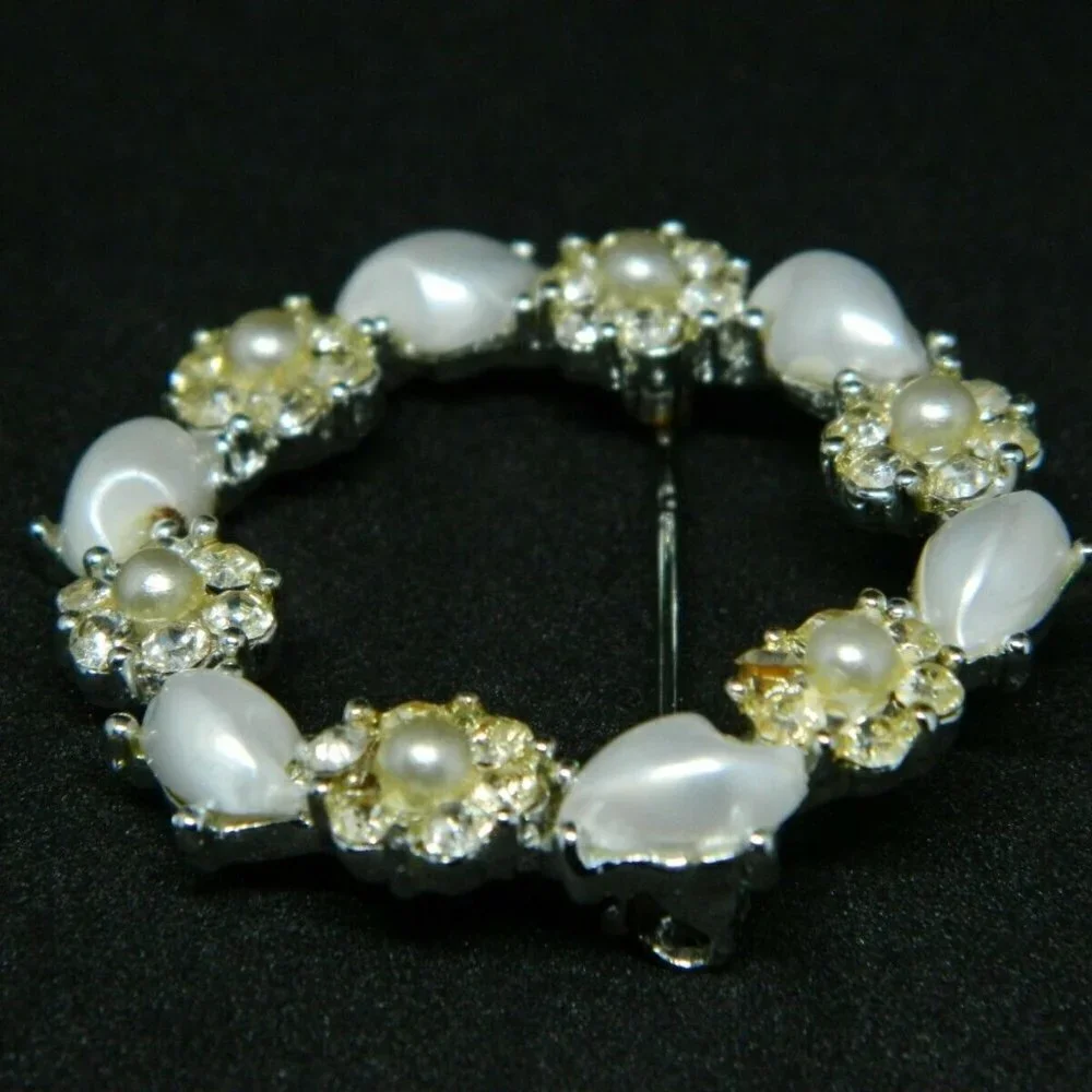 Vintage clear rhinestone