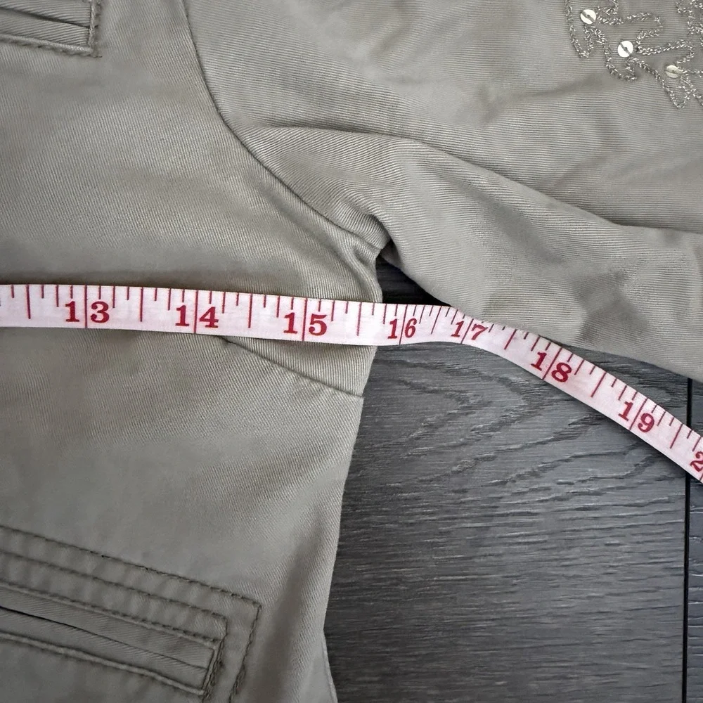 Old Navy this preowned