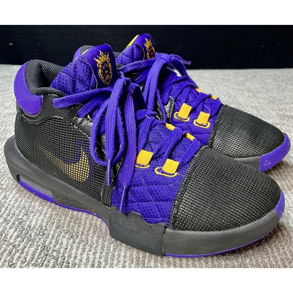 Nike brand style
