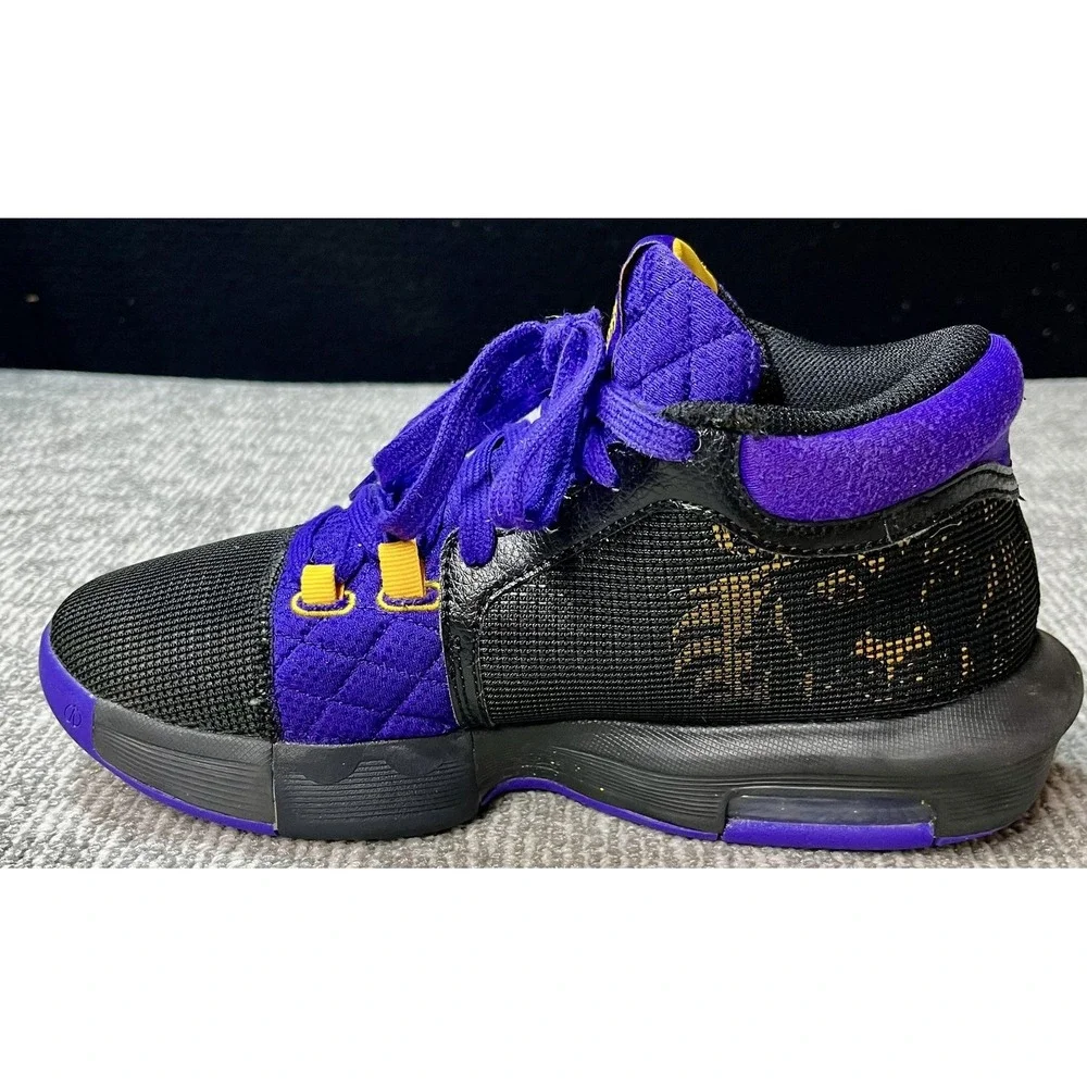 Nike brand style