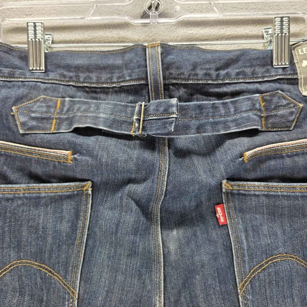 Levis 11775 important