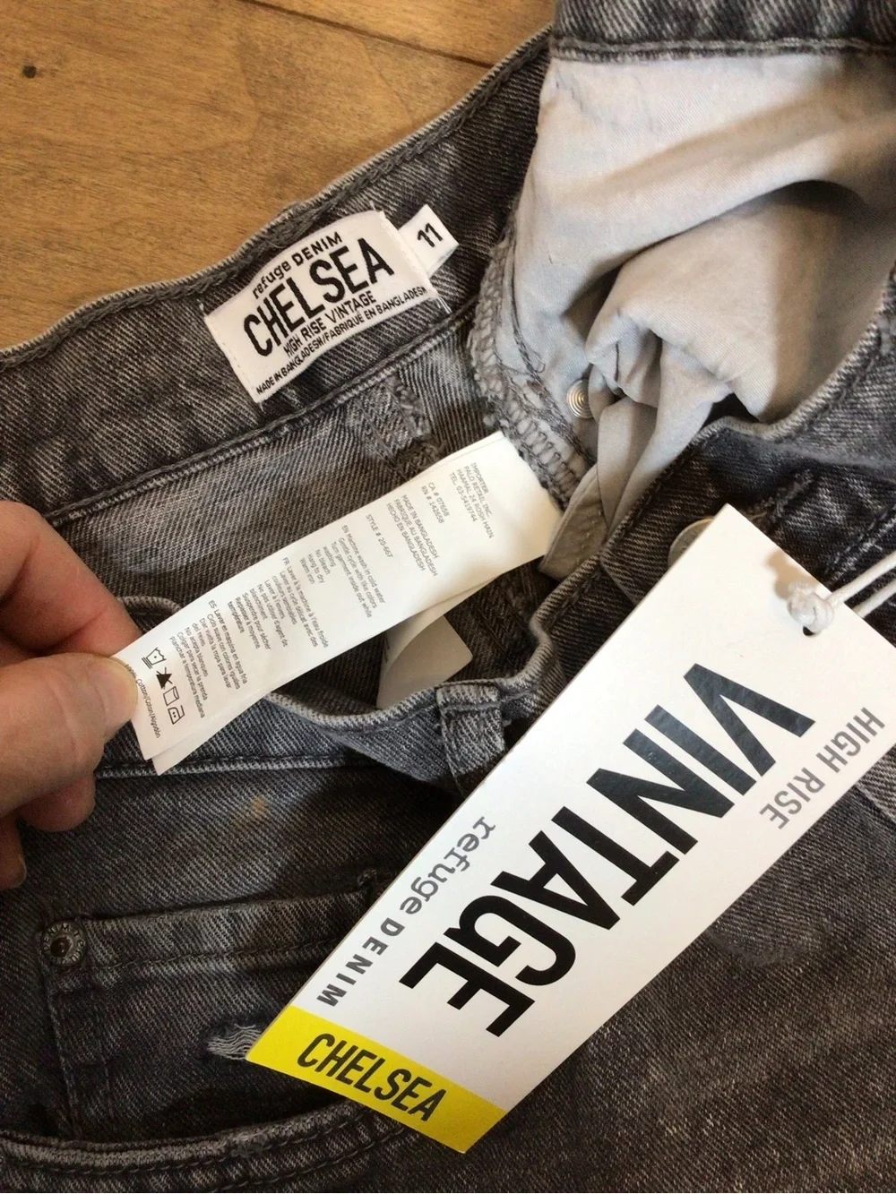 refuge chelsea denim