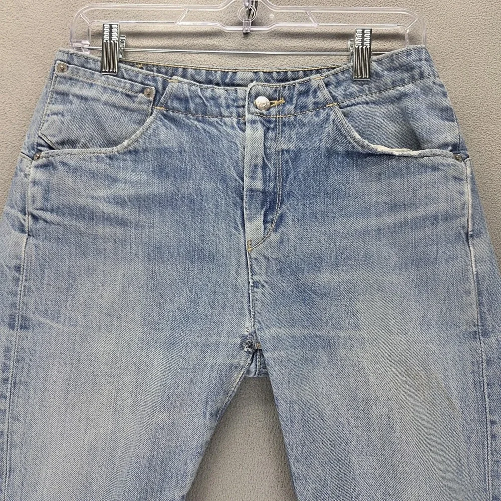 Levis 11798 important