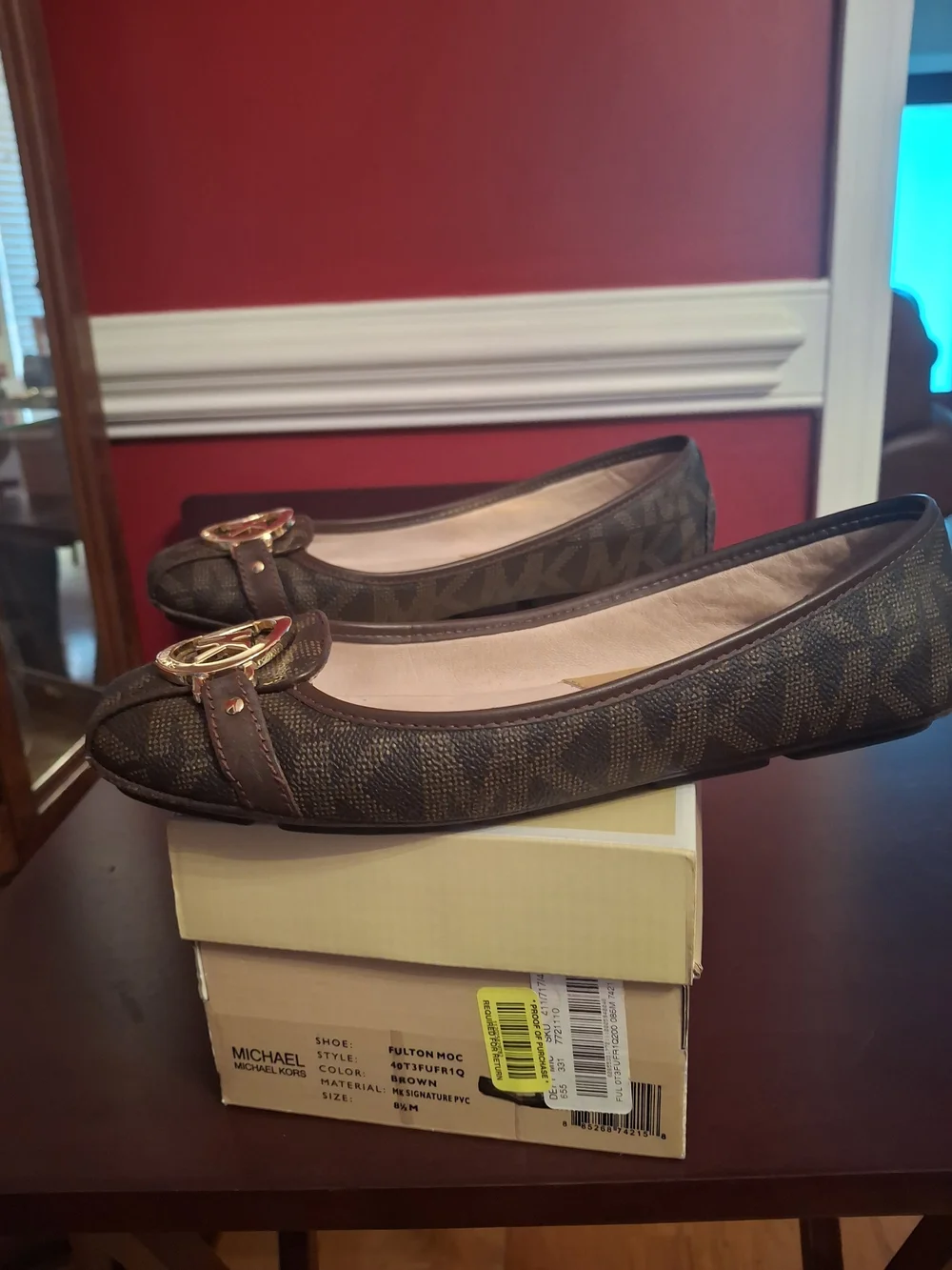 Michael Kors classic michael