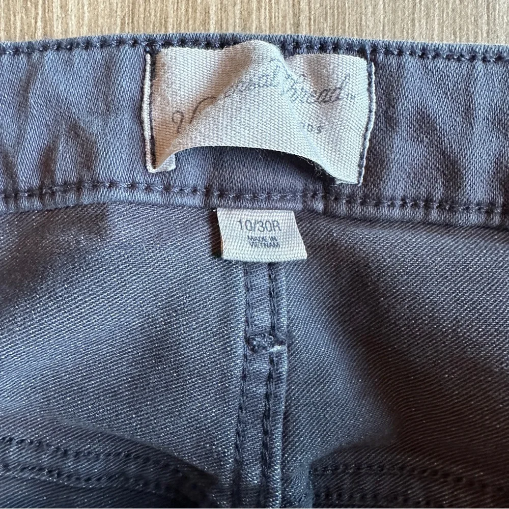 Universal Thread High Rise Jeans Size 10