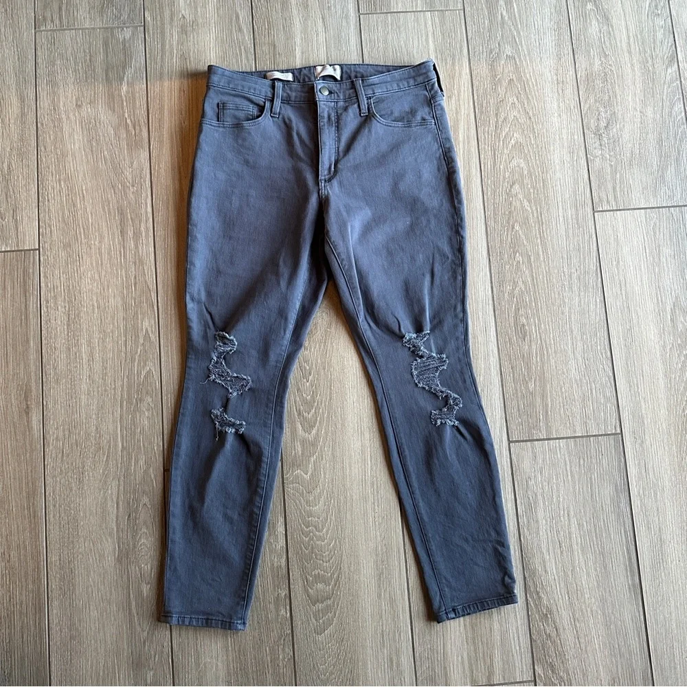 Universal Thread High Rise Jeans Size 10