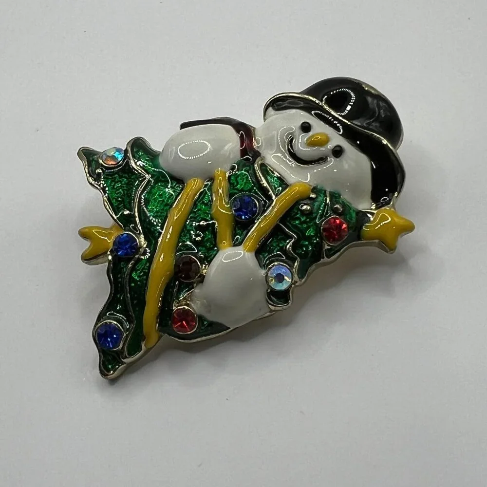 Unknown vintage snowman