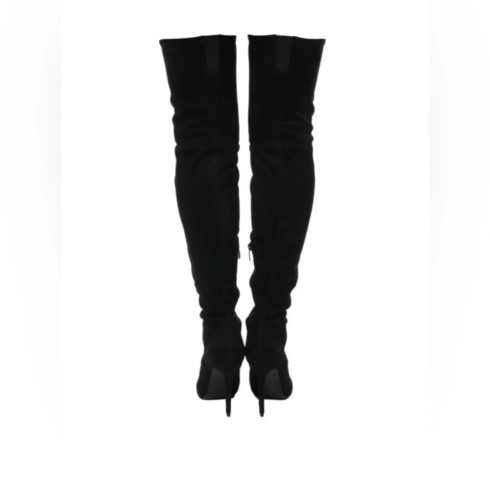 Kendall & Kylie crafted from