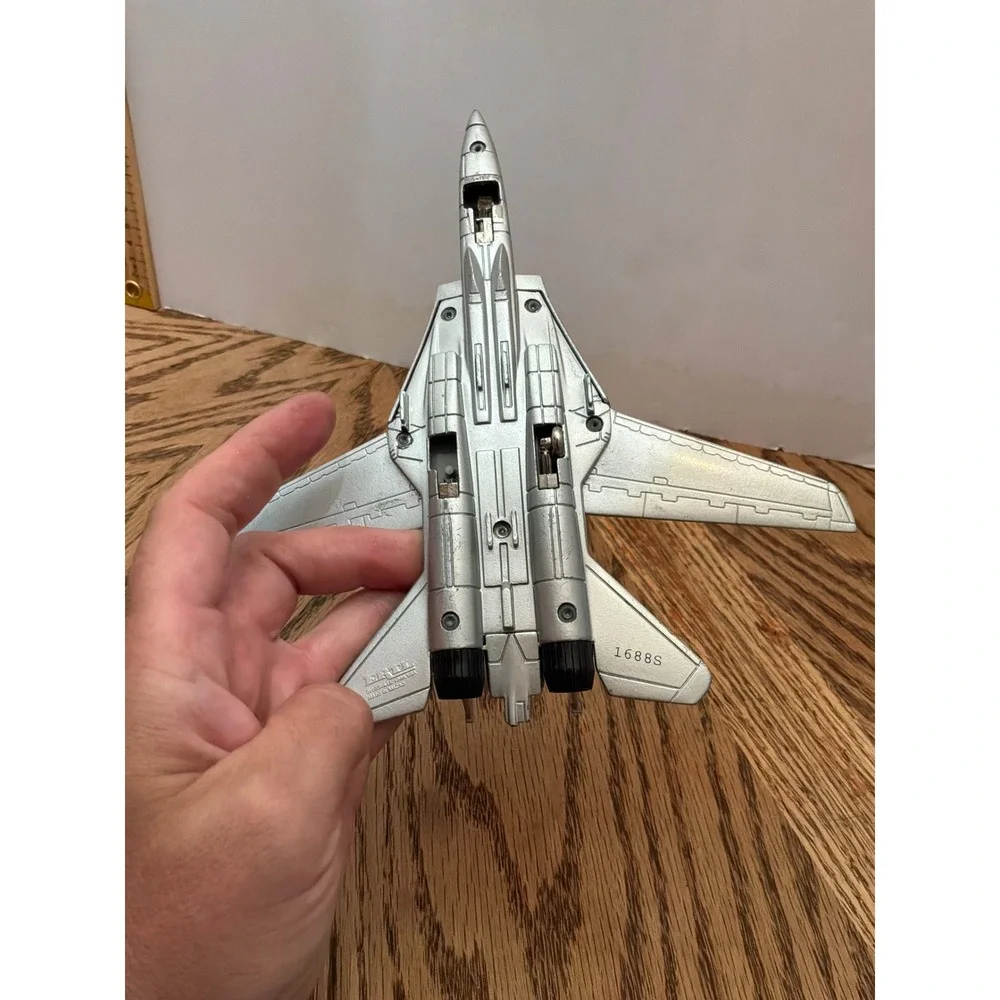 Vintage Kids Ertl F-14 Tomcat USS Enterprise Diecast Jet Silver