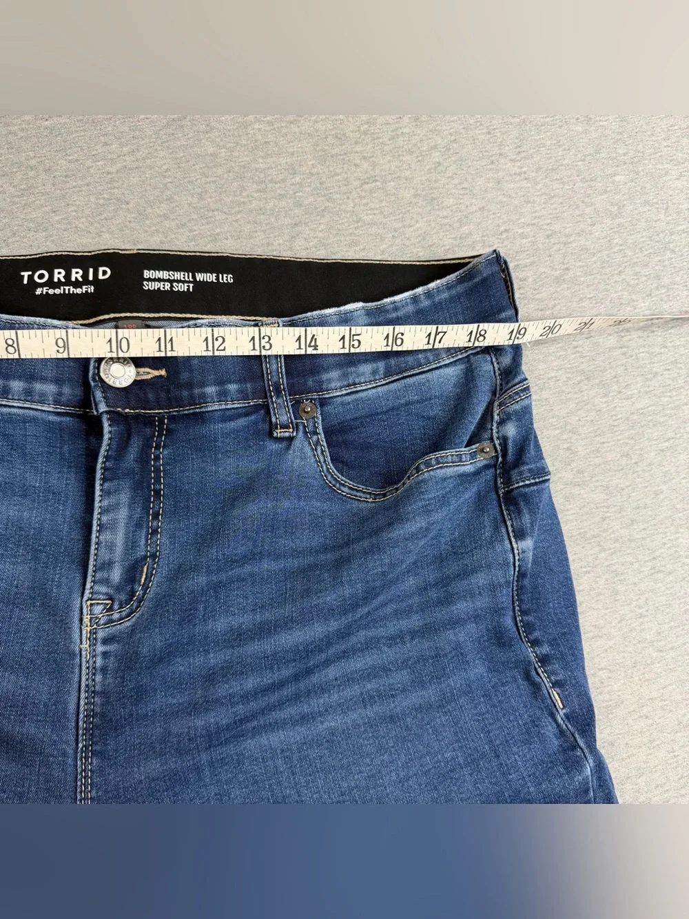 torrid bombshell wide