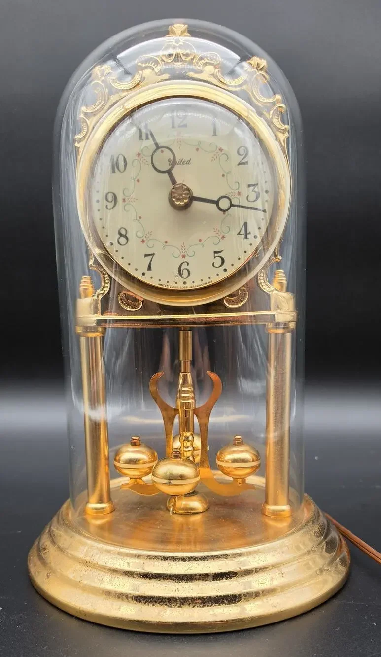 Vintage United Model 975 Brass Anniversary Clock w/ Glass Dome Works - Rare