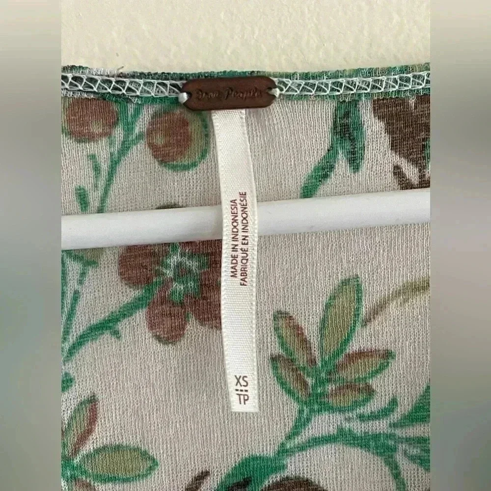 Free People flowing lines