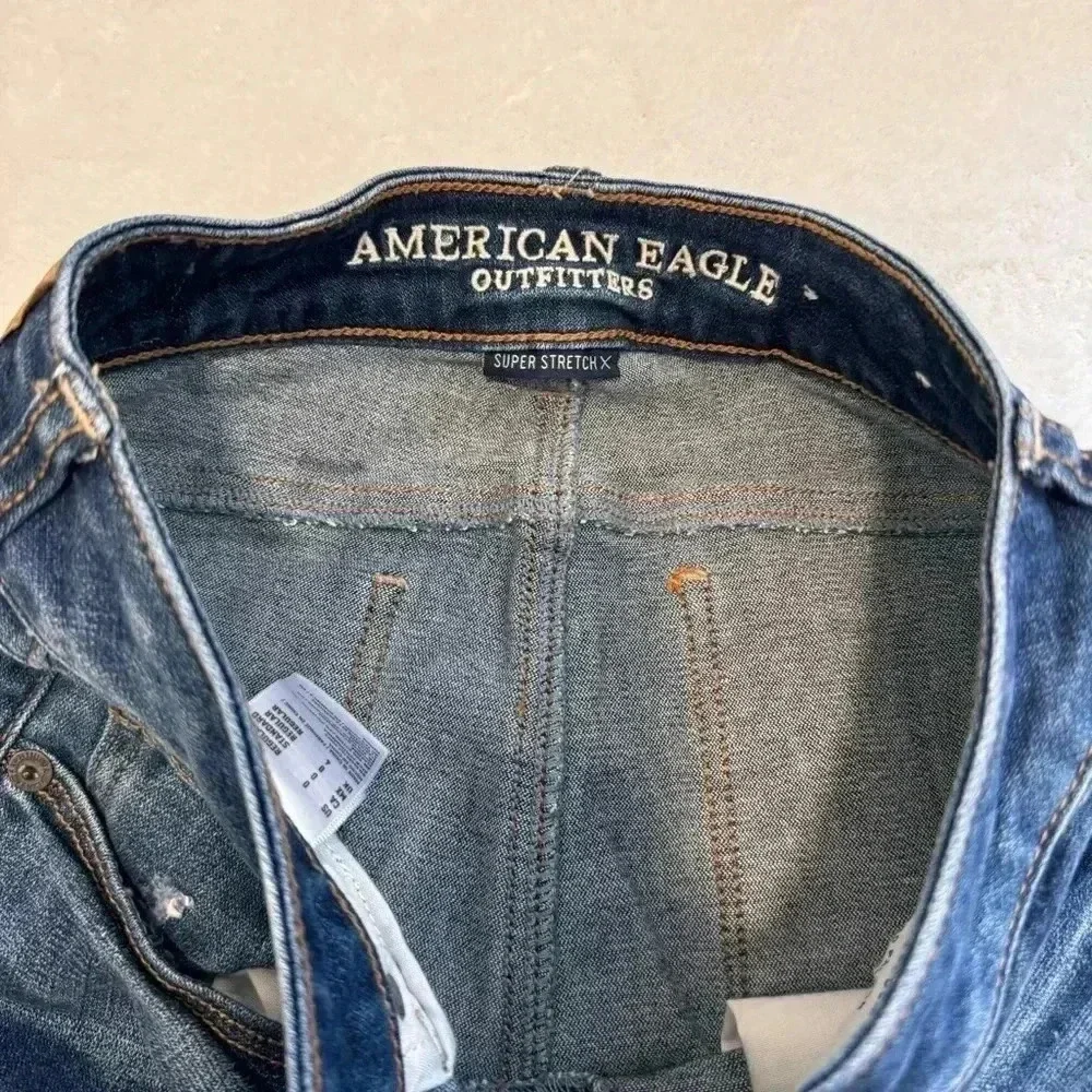 American Eagle Outfitters questions leave