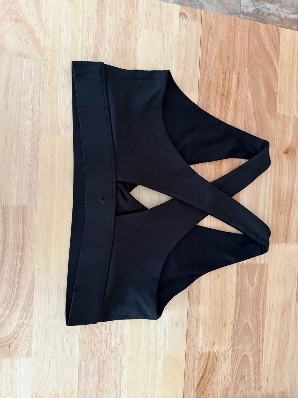 Fabletics description leave