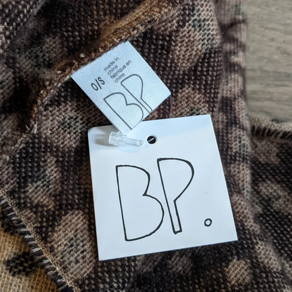 bp details scarf outfit