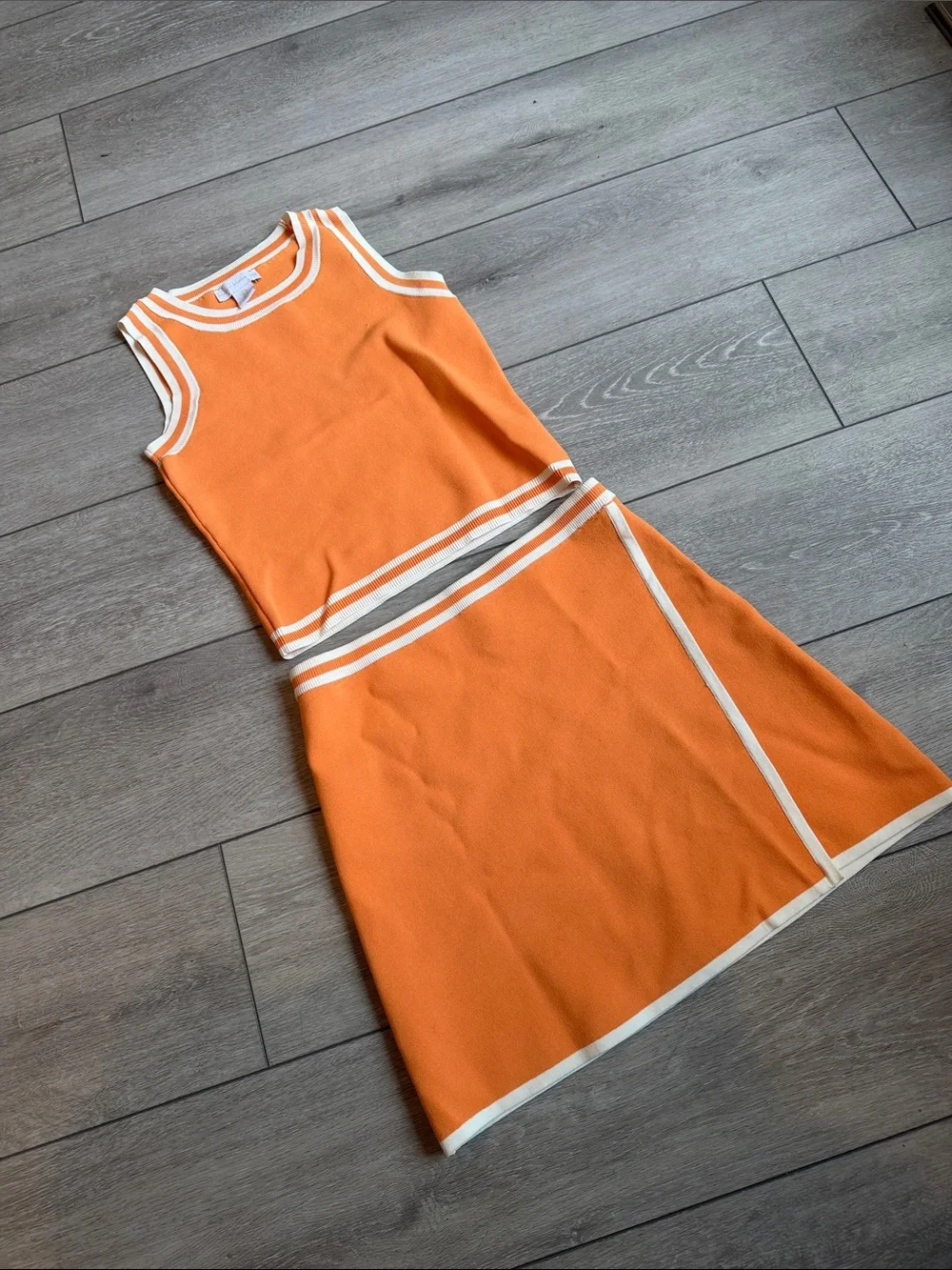 House of Harlow 1960 sleeveless knit