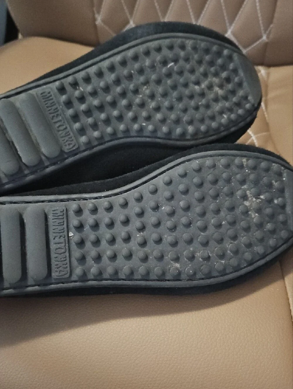 Minnetonka comfortable women