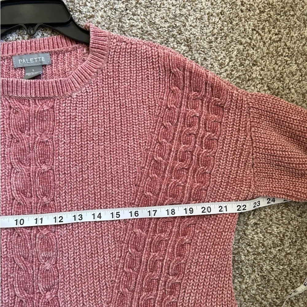 Palette Pink Crewneck Sweater Soft Comfy Large