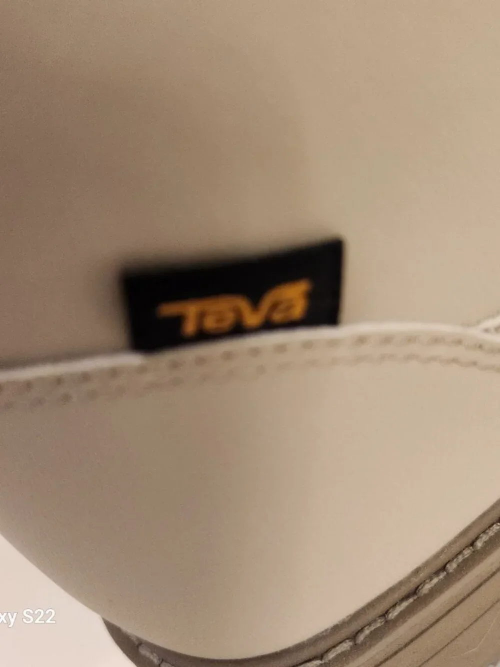 Teva platform sole