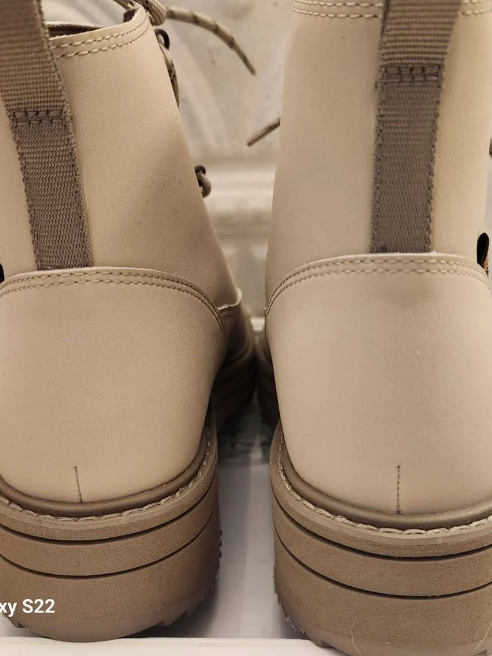 Teva platform sole