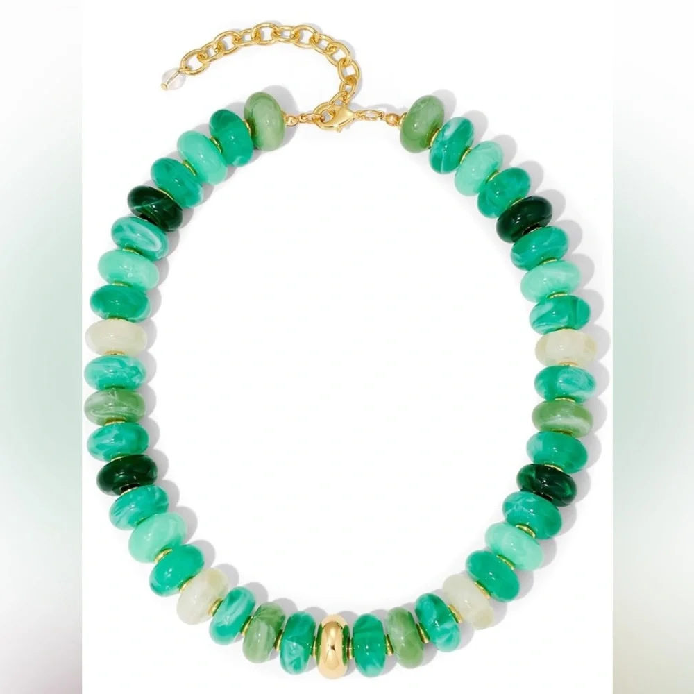 Green Beaded Necklace with Gold Accents new
