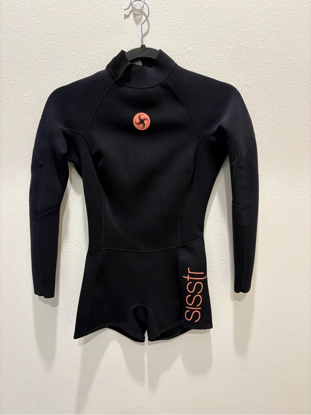 Sisstr  2/2 Summer Seas L/S Wetsuit size 6 US