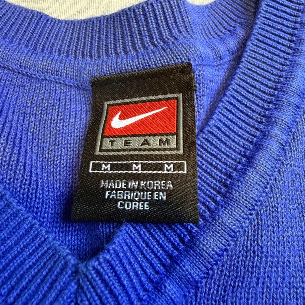 Nike vintage team