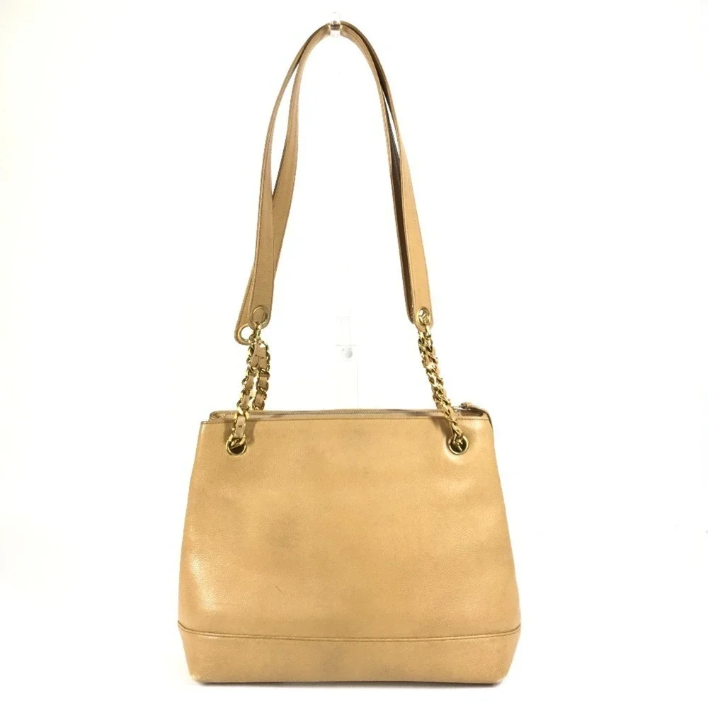 CHANEL this refer size