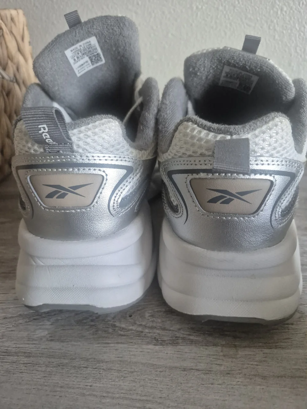 Reebok lightweight kids