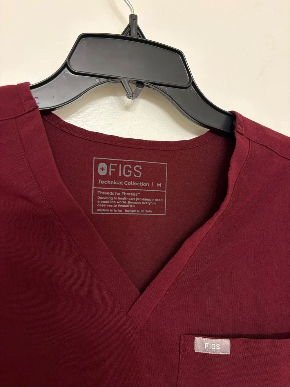 Figs scrub top