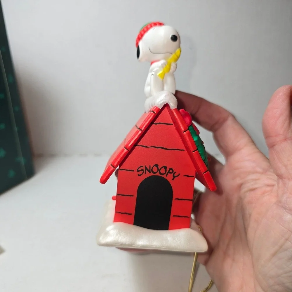 Hallmark peanuts stocking