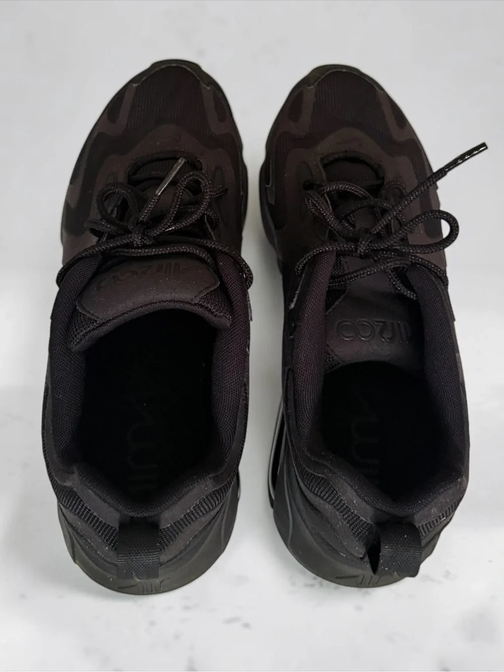 Nike youth sneakers