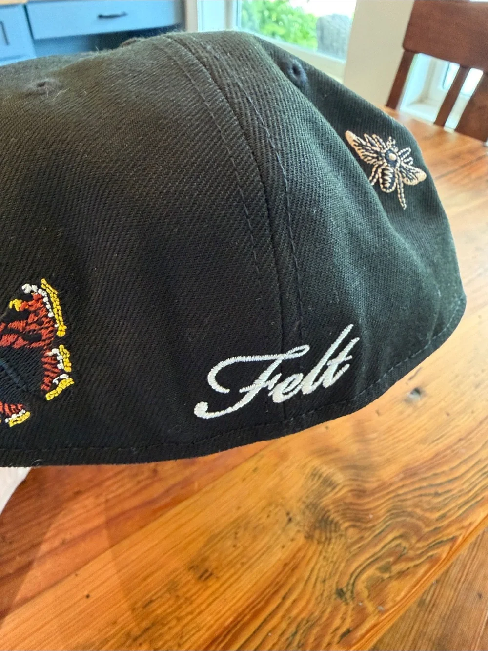 New Era cap fitted detailing