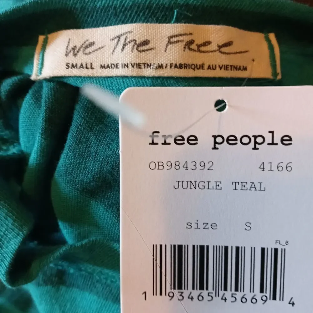 Free People new tag