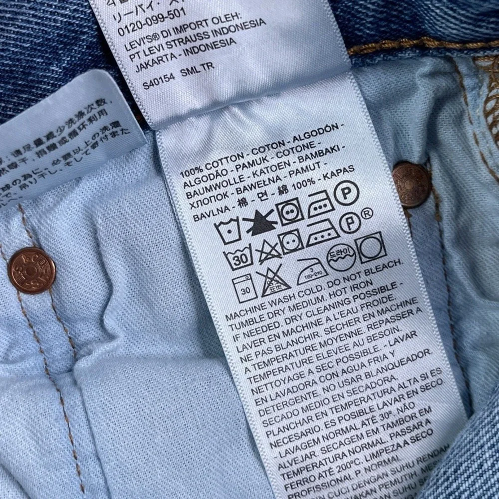 Levis denim straight