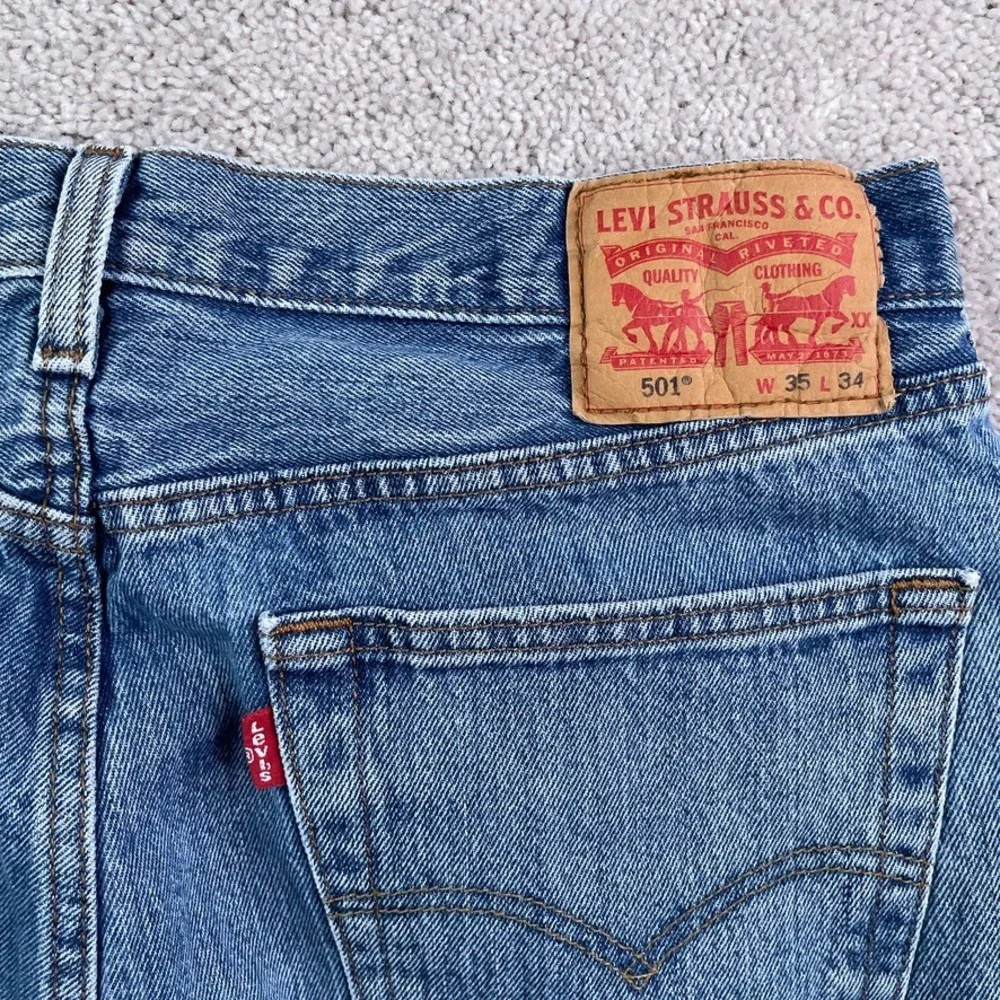 Levis denim straight