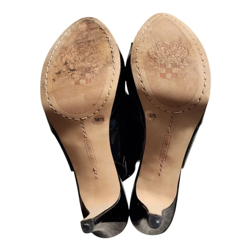 Vince Camuto these elegant